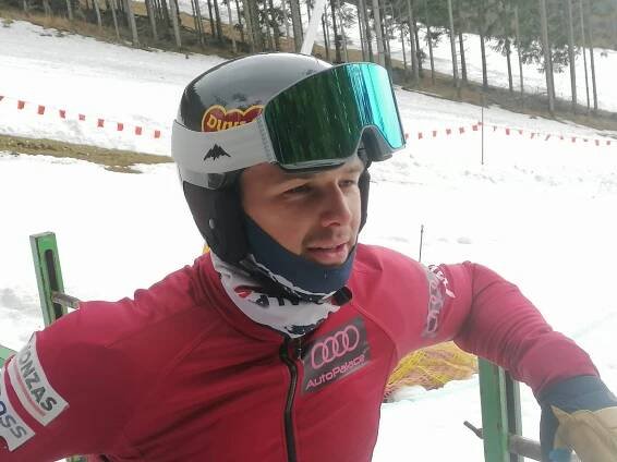 Životní výsledek snowboardcrossaře Housera, při Světovém poháru dojel třetí! Adamczyková pátá - DUKLA