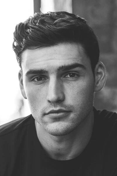 Charlie Hall herec