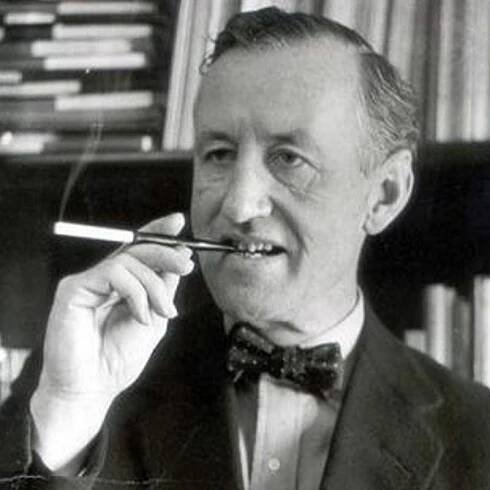 Ian Fleming a jeho James Bond - Ian Fleming – wikipedia