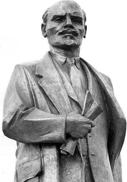 Vladimír Iljič Lenin - Ostravské sochy 