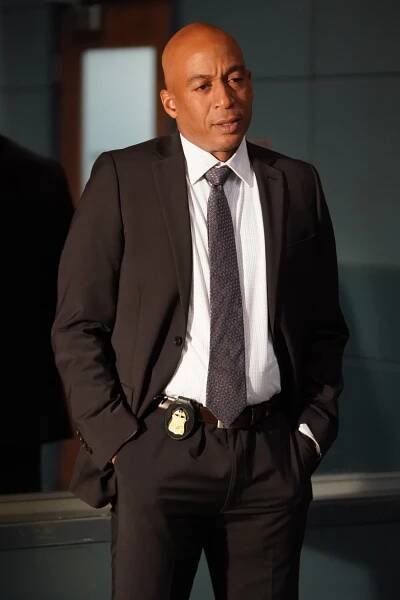 The Rookie: Feds - Face Off - Z filmu - James Lesure