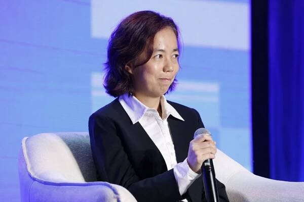 Group co-led by Fei-Fei Li suggests that AI safety laws should anticipate future risks