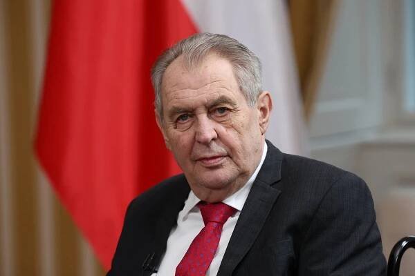 Loučení s režisérem Jakubiskem (†84): Scénář okázalého pohřbu! Nebude chybět prezident...
