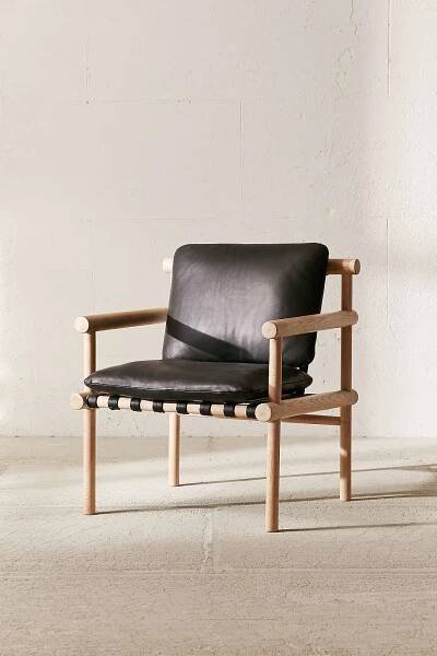 DIY Urban Outfitters Inspired Wooden Dowel Chair