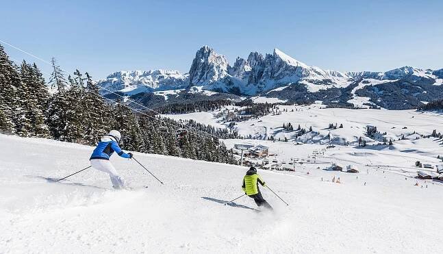 Skiing Seiser Alm