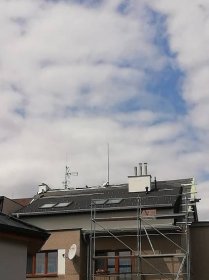 Roofman - Střechy a stavby na klíč| Rekonstrukce střechy Olomouc Neředín Isola Rett