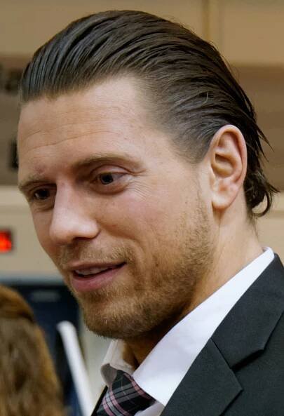 Soubor:The Miz April 2014.jpg – Wikipedie