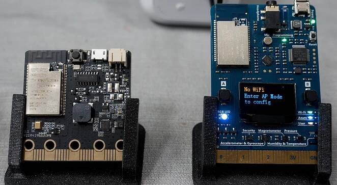 Nextech | Mbits ESP32 – Microbit s WiFi a farebným displejom na platforme ESP32
