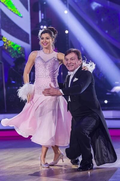 První vyřazování a oslava 100. dílu StarDance: Pamatujete si, kdo se soutěží neprotančil v minulosti?