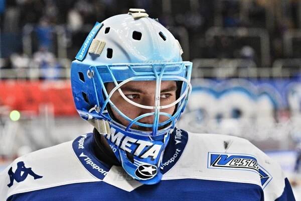 Ilustrační foto - 41. kolo hokejové extraligy: HC Kometa Brno - Mountfield Hradec Králové, 19. února 2025, Brno. Brankář Michal Postava z Brna 