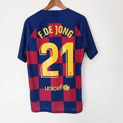 Frenkie-de-Jong-Barcelona-2019-2020-home-shirt