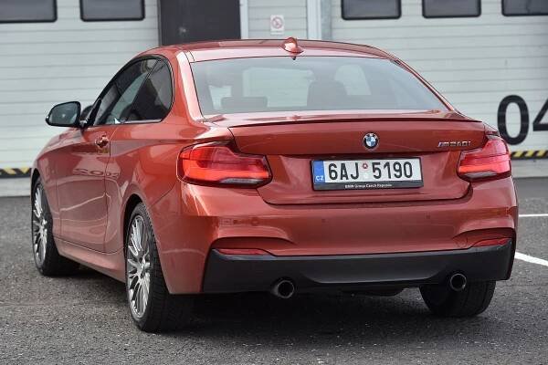 BMW M240i - 7 - GALERIE: BMW M240i (10/19)
