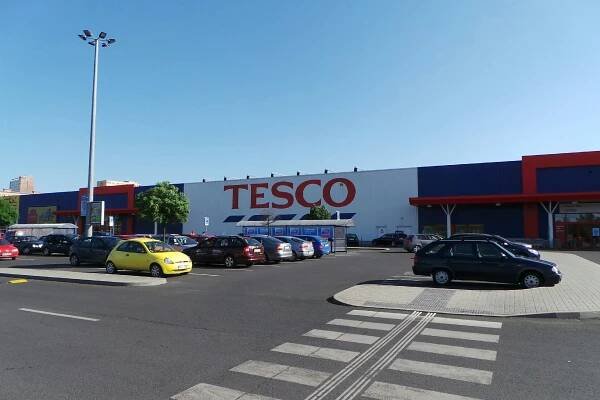 Tesco foto 1