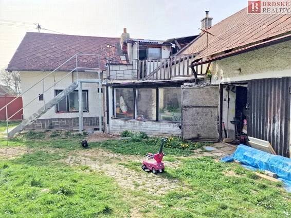 952 PRODEJ – RODINNÝ DŮM V OBCI MIROVICE, část obce Touškov, k. ú. Touškov, okres Písek - Brdské reality