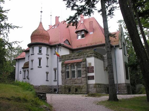 Soubor:Jagniątków-Dom Hauptmanna.JPG – Wikipedie