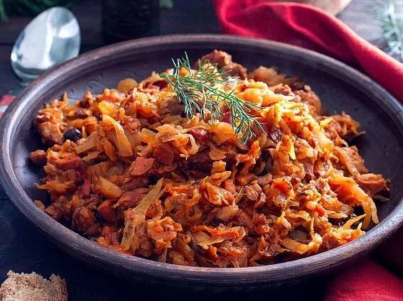 Bigos s tímto ovocem má vyváženou chuť. Na podzim vždy přidávám několik kusů.
