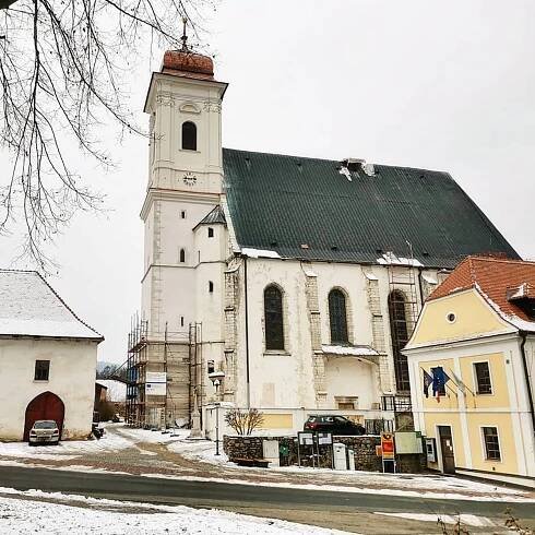 Tip na výlet: Pokochejte se výhledem na městys s bohatou historií
