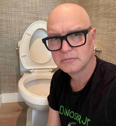 Mark Hoppus Reflects on Having Chemo During Cancer Battle and Shares Intimate Photo: 'Truly Blessed'
