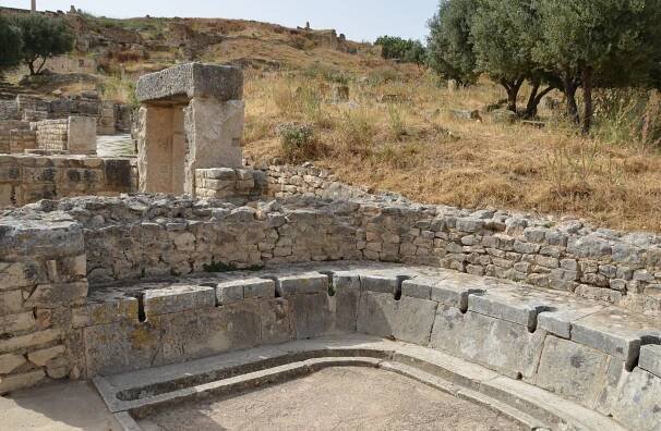 Dougga, Roman latrines