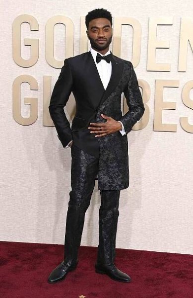 Jelani Alladin attends the 81st Annual Golden Globe Awards at The Beverly Hilton on January 07, 2024 in Beverly Hills, California.