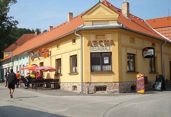 Restaurace a pizzerie Archa