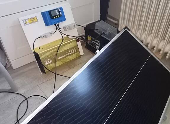 Stavba malé solární elektrárny na zahradu