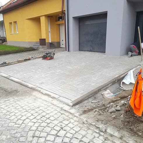 Naše realizace a fotogalerie - Stavební firma Jan Šuchta - Uherské Hradiště