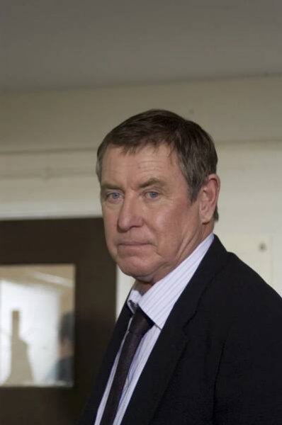 Vraždy v Midsomeru - Nevinnost sama - Z filmu - John Nettles