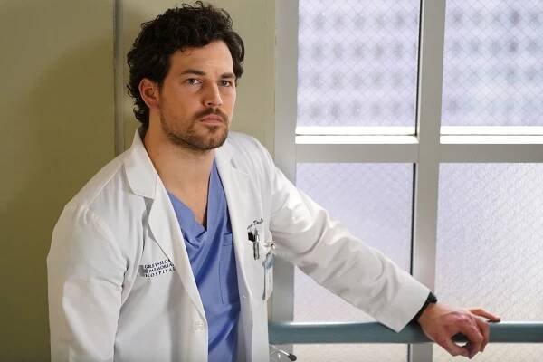 Giacomo Gianniotti on 'Bittersweet' Grey's Anatomy Departure: 'I'll Dearly Miss' Dr. DeLuca