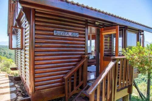 Exterior view, Silver Mist @ Ballots Bay in Victoria Bay