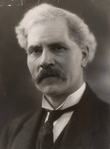 Payl:Ramsay MacDonald.jpg