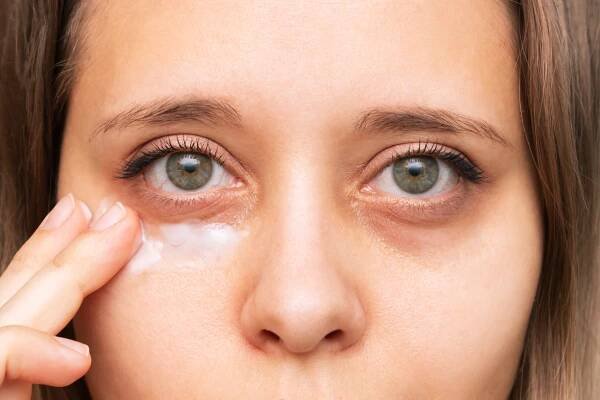 16 Ways to Get Rid of Under Eye Bags