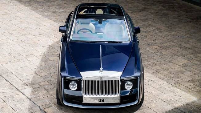 Takhle vypadá nejdražší nové auto světa. Rolls-Royce postavil unikát pro sběratele za 300 milionů