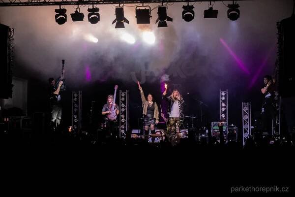 18. 8. ARAKAIN & LUCIE BÍLÁ + Jacker's | Letní parket Hořepník - Open-air koncerty, zábavy, rockové, punkové a metalové