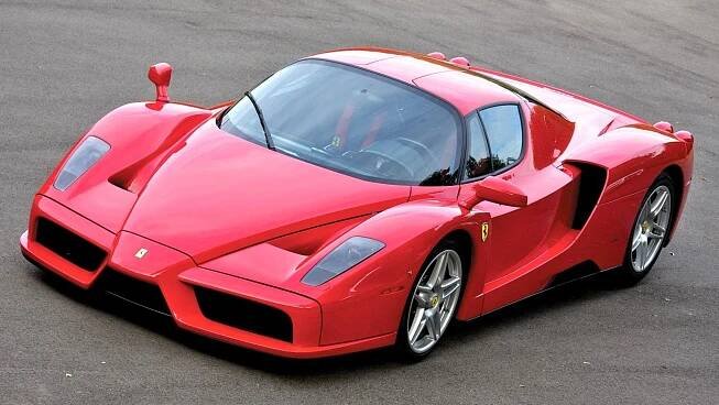 Ferrari Enzo - Auto, které určovalo rychlostní měřítka dalších 10 let - WikiCars