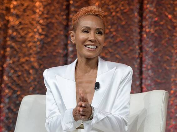 Jada Pinkett Smith Can't Help But Laugh at the Hairless Line That Showed Up on Her Shaved Head