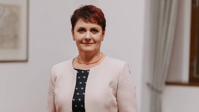 Ministryně životního prostředí Hubáčková podala ze zdravotních důvodů rezignaci
