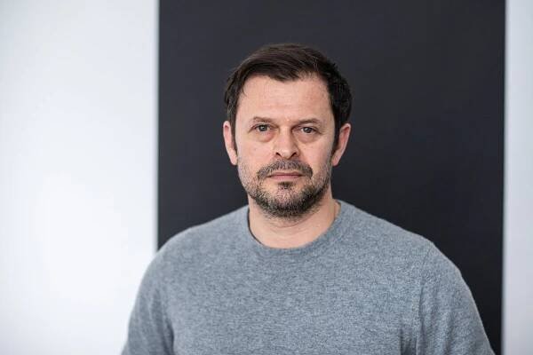 Bárta: Mám pocit, že na Slovensku si ľudia neuvedomujú, aká je demokracia krehká