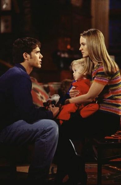 Sharon Case - Actress