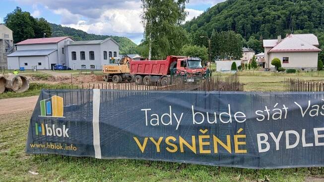 V Hanušovicích zahájili unikátní projekt výstavby bytů