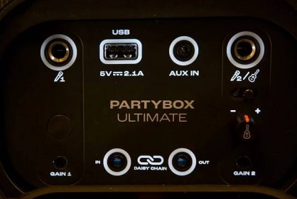 JBL PartyBox Ultimate back conectors close detail