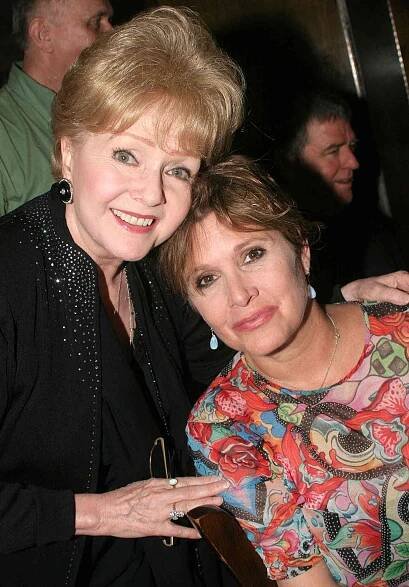 WATCH: Carrie Fisher Calls Mother Debbie Reynolds Her 'Role Model' in May 2016 PEOPLE Interview