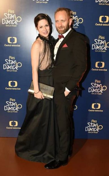 Veronika Kubařová ze StarDance cukrovala s manželem. A kam zmizel její tanečník?