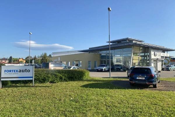 Bezpečně na cestách. Šumperský autosalon má podzimní akci na vozy Volkswagen