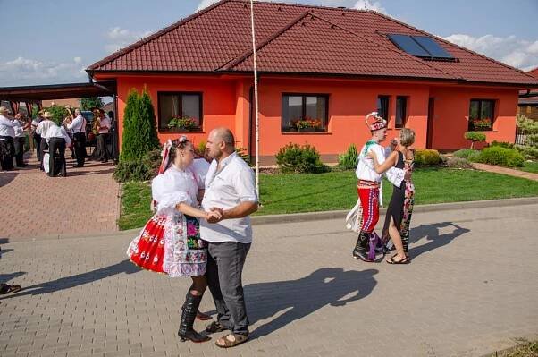 Krojované hody 2021 - Oficiální stránka obce Milovice