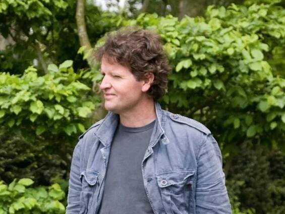 Tom Stuart-Smith