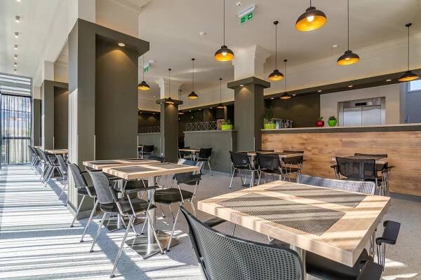 Hotel Resurs Podgorica Exteriér fotografie