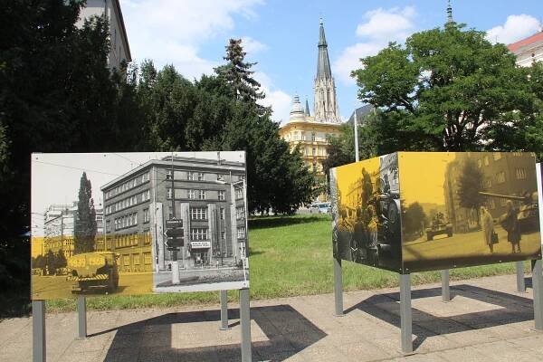 FOTO: Srpen 1968 připomíná v Olomouci výstava, v pátek proběhne pietní akt