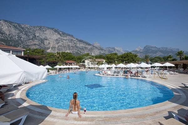 CRYSTAL FLORA BEACH RESORT - Turecko - Beldibi