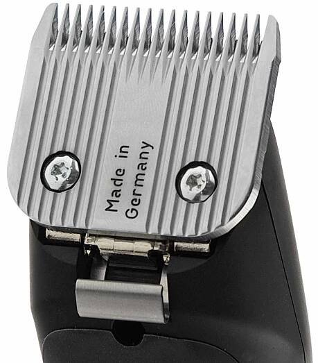 Střihací strojek na srst Moser Max 50 1250-0052